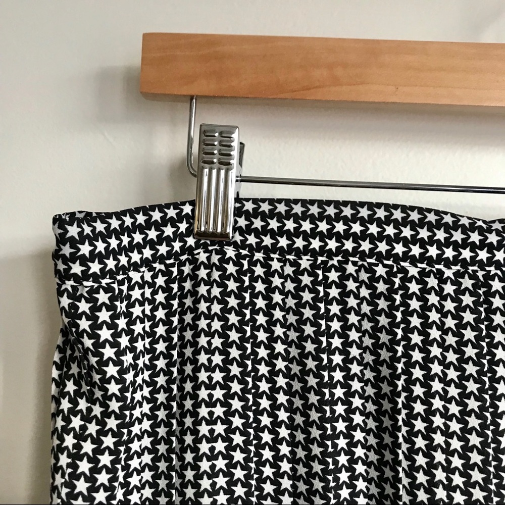 Star print pleated Popsugar maxi skirt NYT